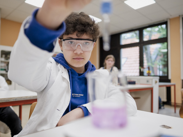 Schüler im Unterricht im CJD Gymnasium Braunschweig